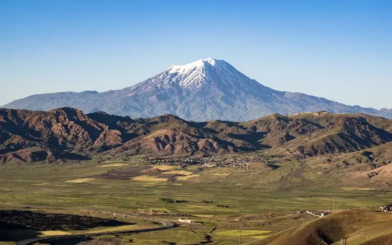 Monte Ararat Turchia: Storia e Miti della Montagna Più Misteriosa